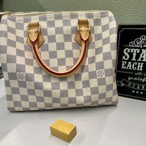 Authentic Louis Vuitton Speedy!